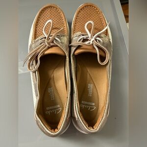 Clarks Women's Brown and Silver Flats